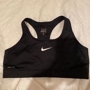 Black Nike Pro Sports Bra